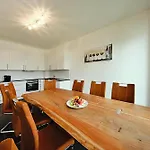 Fuer 6 Personen In Апартаменты