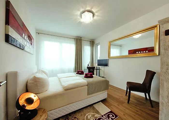 Fuer 6 Personen In * Strausberg